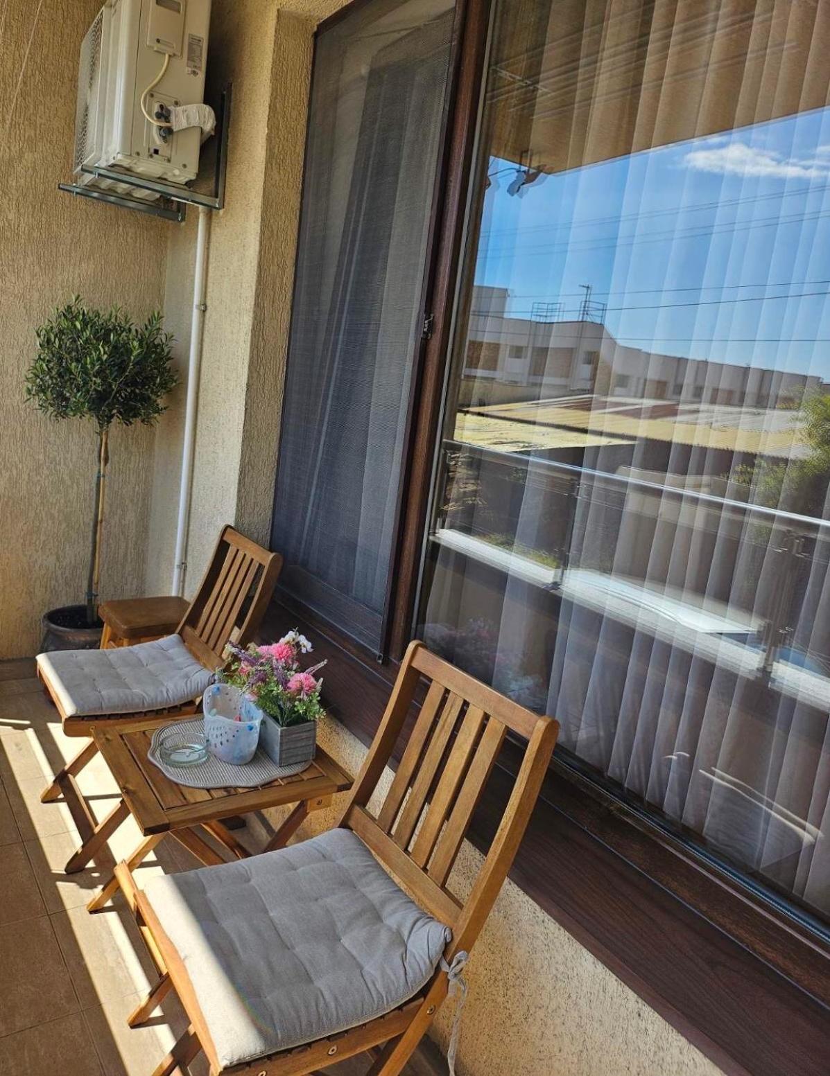Apartment 7 And 2 Quietly And Peaceful Place To Relax *